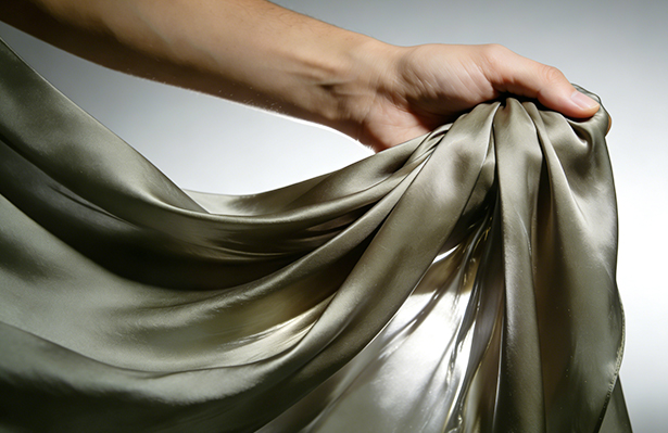 Déan ceiliúradh ó chroí ar sheoladh oifigiúil shuíomh Gréasáin Shaoxing Echoes Textile Co., Ltd.!